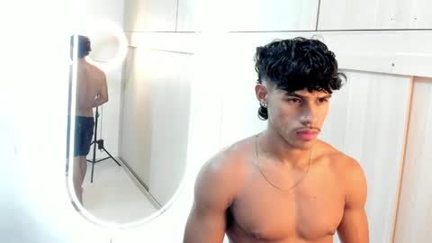 Snapshot of joao_da_silva19 chatting on May 29, 2:04 pm Joao Da Silva online show from May 29, 2:04 pm