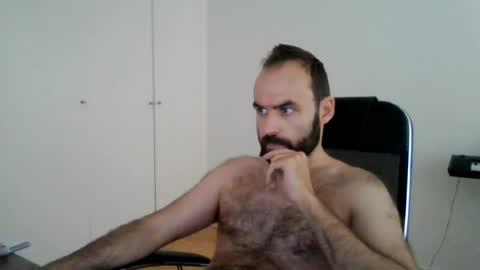 Snapshot of joaodias_18 chatting on June 22, 10:56 am joaodias_18 online show from June 22, 10:56 am
