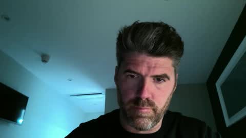 joaquinix123 online show from May 10, 9:09 pm