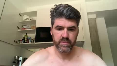 joaquinix123 online show from May 24, 1:05 pm