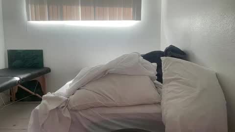 Snapshot of jockassla chatting on June 6, 11:42 pm Sam T online show from June 6, 11:42 pm