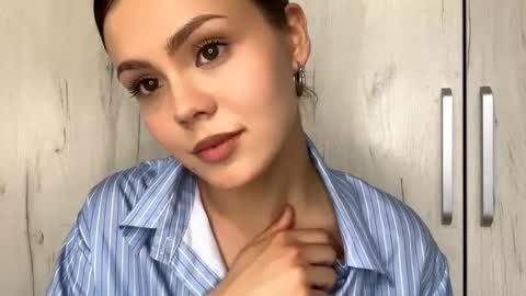 Mila online show from March 3, 8:31 am