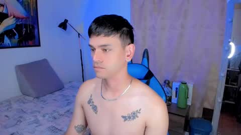 Snapshot of joe_jhonson chatting on February 12, 12:22 pm joe jhonson online show from February 12, 12:22 pm