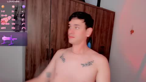 Snapshot of joe_jhonson chatting on March 1, 6:32 pm joe jhonson online show from March 1, 6:32 pm