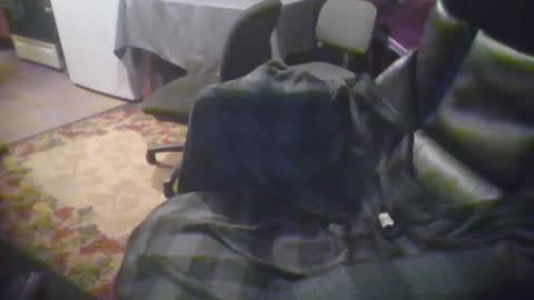 Snapshot of joebonos chatting on January 7, 3:35 am joebonos online show from January 7, 3:35 am