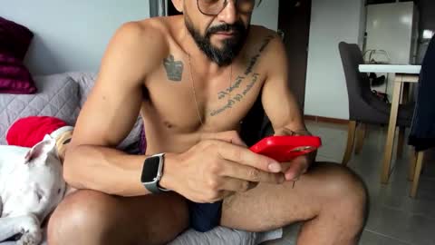 Snapshot of joel_beekman13 chatting on December 2, 7:38 pm Joel Beekman online show from December 2, 7:38 pm