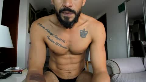 Snapshot of joel_beekman13 chatting on December 17, 2:22 pm Joel Beekman online show from December 17, 2:22 pm