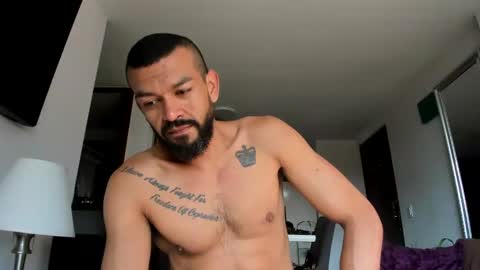 Snapshot of joel_beekman13 chatting on January 12, 8:47 pm Joel Beekman online show from January 12, 8:47 pm