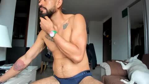 Snapshot of joel_beekman13 chatting on January 27, 10:38 pm Joel Beekman online show from January 27, 10:38 pm