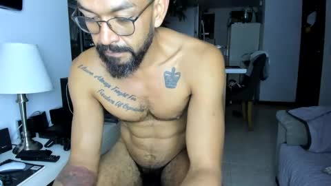 Snapshot of joel_beekman13 chatting on February 2, 1:12 am Joel Beekman online show from February 2, 1:12 am