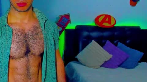 Snapshot of joel_ferreira chatting on December 15, 12:51 am Joel online show from December 15, 12:51 am