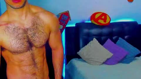 Snapshot of joel_ferreira chatting on December 16, 10:03 pm Joel online show from December 16, 10:03 pm