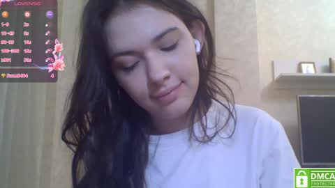 Jennifer online show from May 25, 6:36 pm