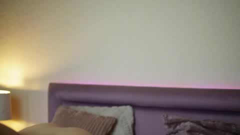 Snapshot of joelleapril chatting on May 25, 8:37 pm Joelle online show from May 25, 8:37 pm