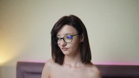  Joelle  online show from June 26, 8:24 pm