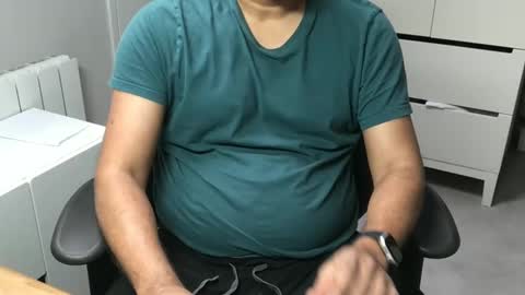 Snapshot of joeshades21 chatting on March 10, 8:59 am joeshades21 online show from March 10, 8:59 am