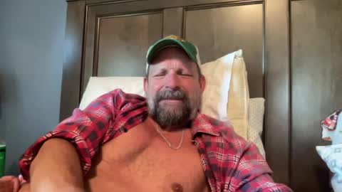 Snapshot of joestros chatting on July 16, 2:45 pm joestros online show from July 16, 2:45 pm