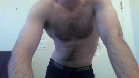 Snapshot of joeyd121 chatting on February 13, 12:13 am joeyd121 online show from February 13, 12:13 am