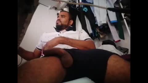 Snapshot of johan2222222222 chatting on February 15, 11:25 pm johan2222222222 online show from February 15, 11:25 pm