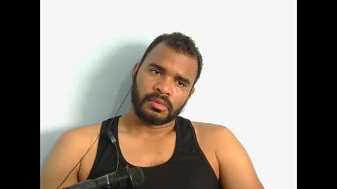 Snapshot of johan2222222222 chatting on October 7, 2:03 pm johan2222222222 online show from October 7, 2:03 pm