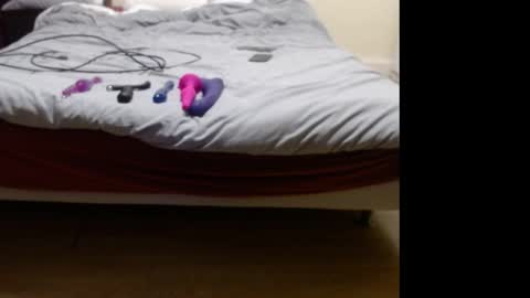 Snapshot of johan59890 chatting on January 27, 7:56 pm johan59890 online show from January 27, 7:56 pm