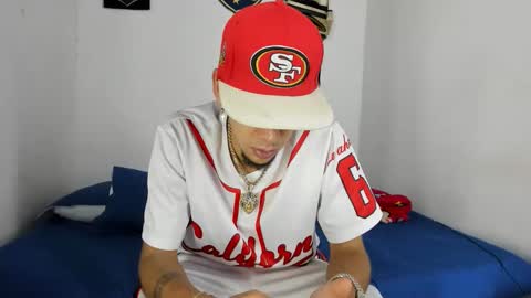 johan_and_antonella online show from December 18, 8:04 pm