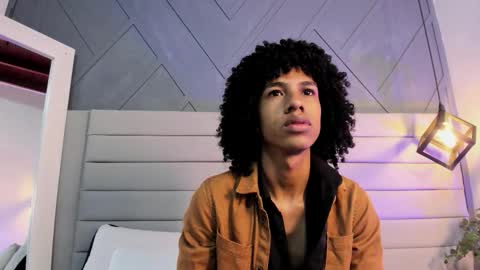 Johan  online show from November 6, 11:55 am