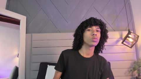 Johan  online show from November 8, 11:32 am