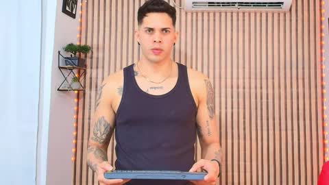 johan speitzer online show from February 28, 2:23 am