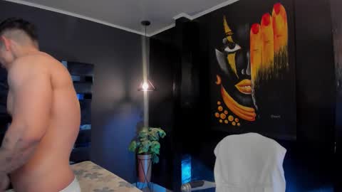 Johan Williams online show from March 25, 5:24 am