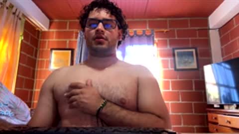 Johan online show from November 26, 9:38 pm