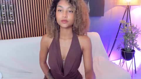 Snapshot of johapython chatting on February 13, 1:51 pm J O H A online show from February 13, 1:51 pm