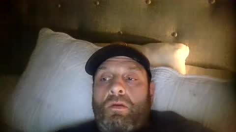 Snapshot of john30033727 chatting on July 24, 3:37 am john30033727 online show from July 24, 3:37 am
