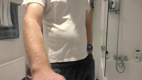 Snapshot of john340 chatting on October 2, 10:11 am John online show from October 2, 10:11 am