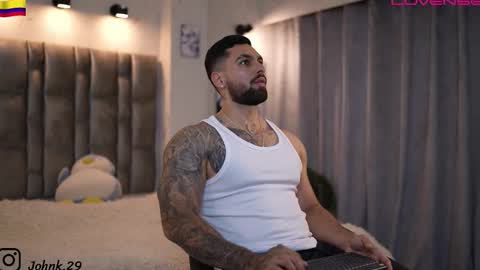 john online show from November 21, 9:02 pm