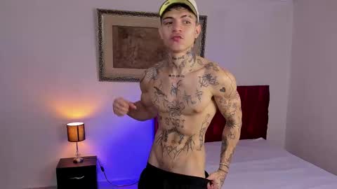 Snapshot of john_mystic chatting on March 1, 12:23 am Jhon Mystic online show from March 1, 12:23 am