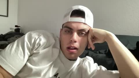 Snapshot of johnafterdark chatting on February 9, 9:13 am JAXX online show from February 9, 9:13 am