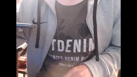 johnbongo online show from September 29, 7:08 pm