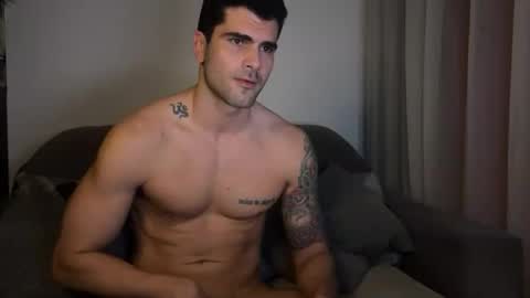Snapshot of johnny__b0y chatting on June 12, 11:46 pm Johnny b0y online show from June 12, 11:46 pm