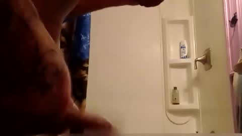 Snapshot of johnnyct36 chatting on January 18, 1:20 am johnnyct36 online show from January 18, 1:20 am