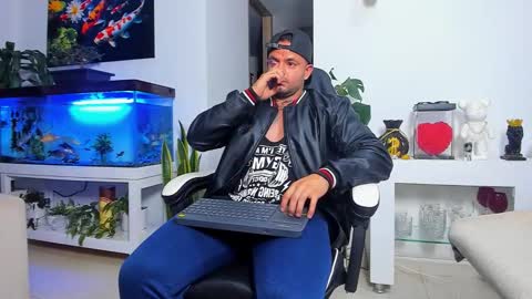 JOHNNY online show from October 28, 1:20 am