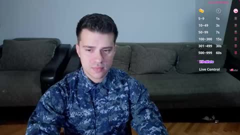 Johnny online show from October 30, 6:52 pm