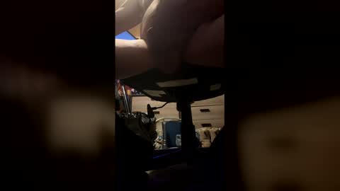 johnnyshung1 online show from February 26, 10:36 am