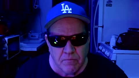 johnnytwain online show from February 21, 10:55 pm