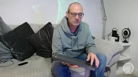 johnpevans online show from March 8, 7:01 am