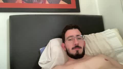 Snapshot of johnukber chatting on December 1, 7:58 pm John Ukber online show from December 1, 7:58 pm