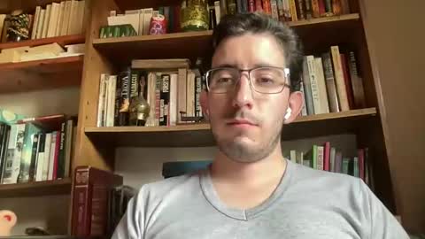 Snapshot of johnukber chatting on November 17, 3:18 pm John Ukber online show from November 17, 3:18 pm