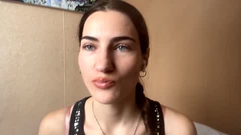 Snapshot of joiehankerson chatting on January 9, 7:33 am Kate online show from January 9, 7:33 am