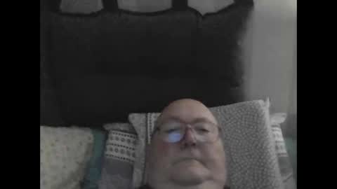 Snapshot of jojo60000529566 chatting on February 27, 6:18 am jojo60000529566 online show from February 27, 6:18 am