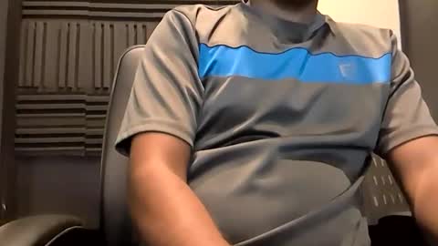 Snapshot of jojoseph2331 chatting on October 15, 6:13 am jojoseph2331 online show from October 15, 6:13 am